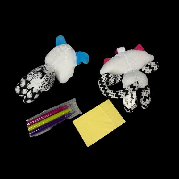 My Look Color & Create Plush Set Sparkly Dog Cat Toys 2010 Cra-Z-Art Pens Pad - Picture 2 of 4